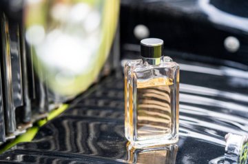 Zajímavé způsoby aplikace parfémů mimo tradiční metody