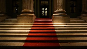 Oblíbené vůně celebrit – Co nosí? : Kompletní seznam A – F